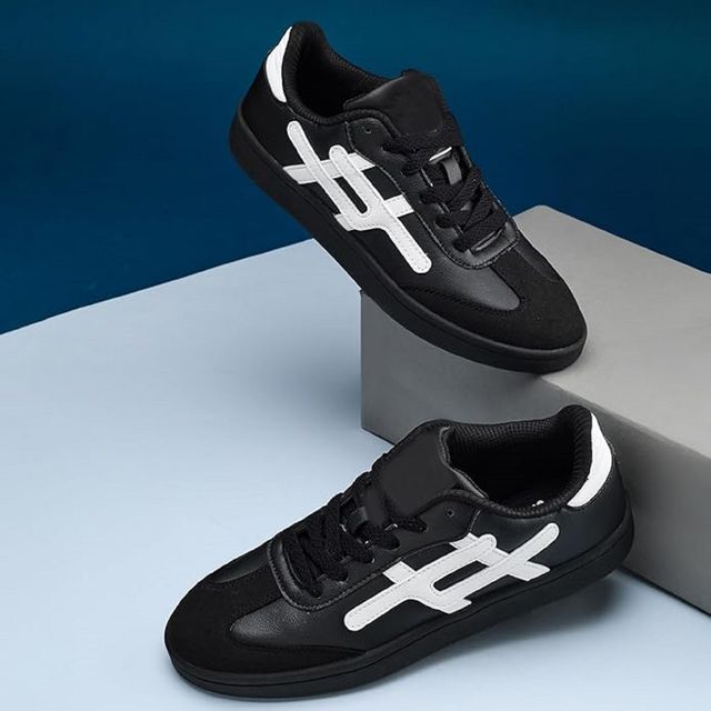 The Owl House | Nightfall Cross Low-Top Sneakers