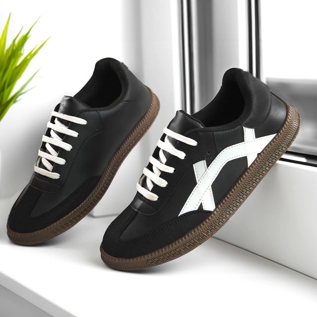 The Owl House | Shadow Stride Low-Top Sneakers
